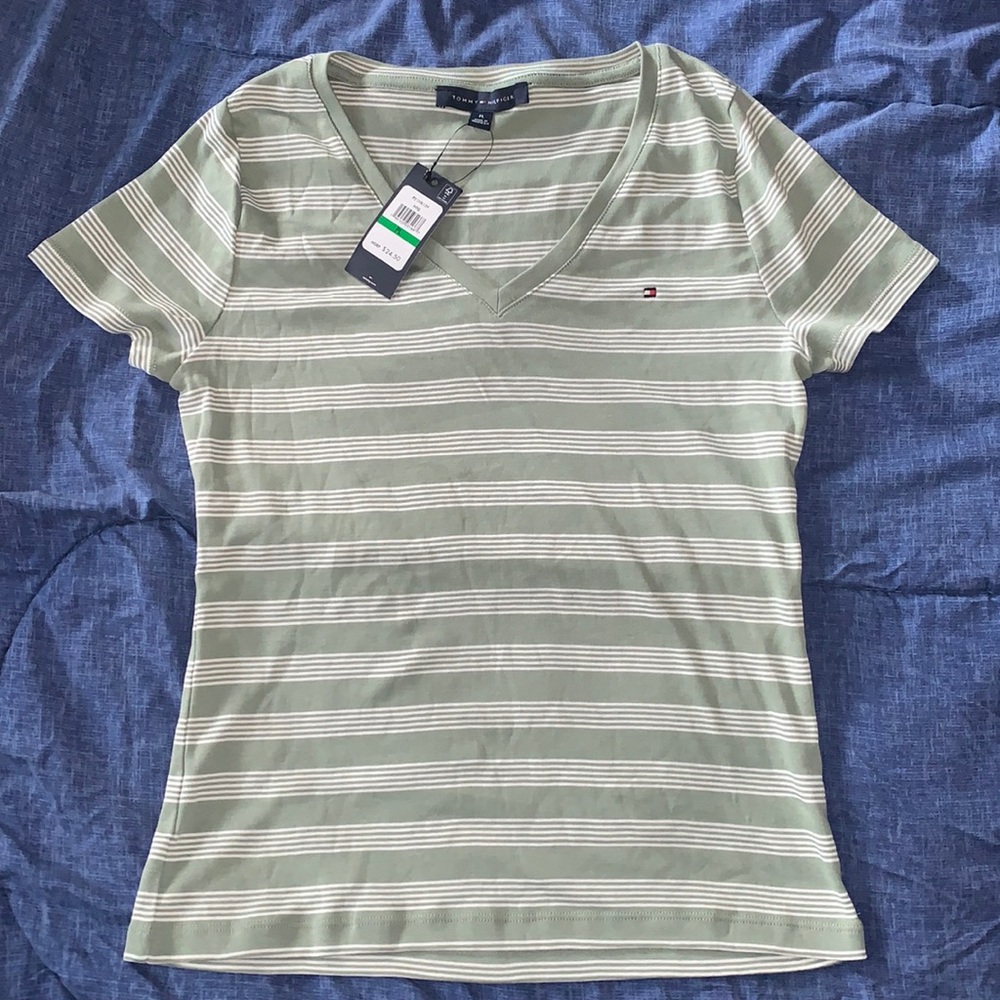 Tommy Hilfiger V-neck top in size PL